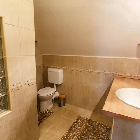 Libe Apartman Gyenesdiás